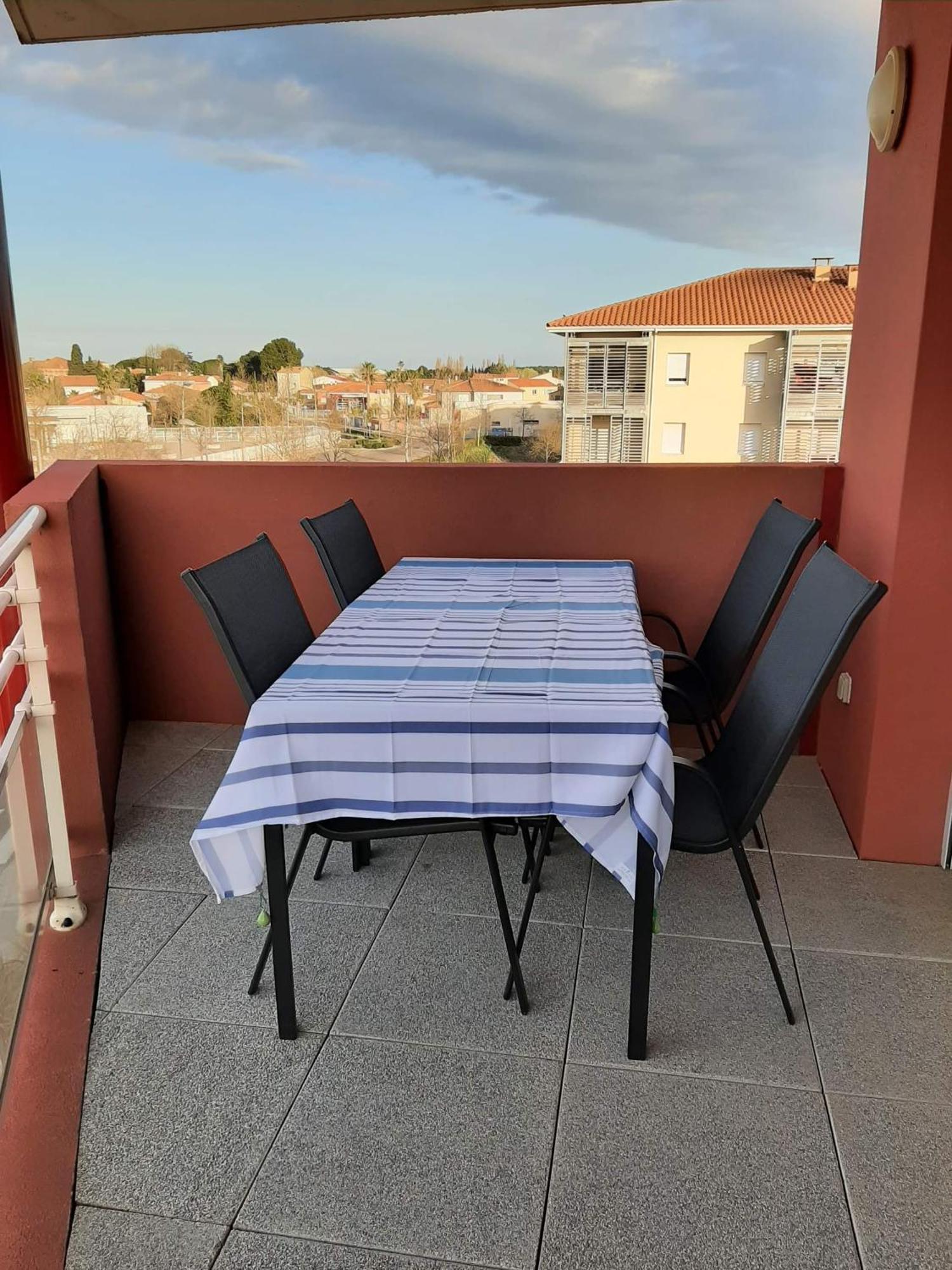 Logement Entier, Calme, Hyper Equipe Saint-Laurent-de-la-Salanque Exterior foto